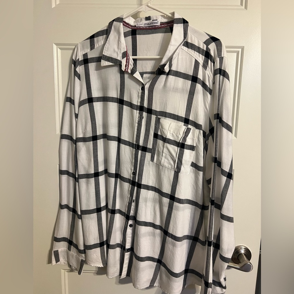 Maurice’s plaid button down shirt